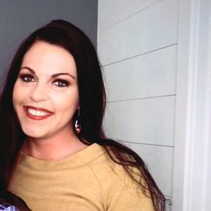 Meet your Posher, Tonya